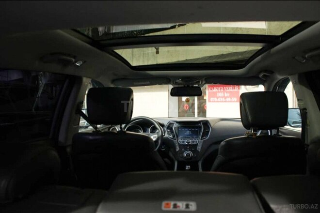 Hyundai Santa Fe-6