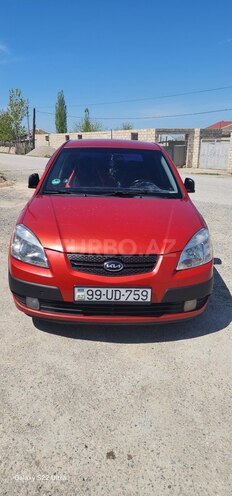 Kia Rio-1