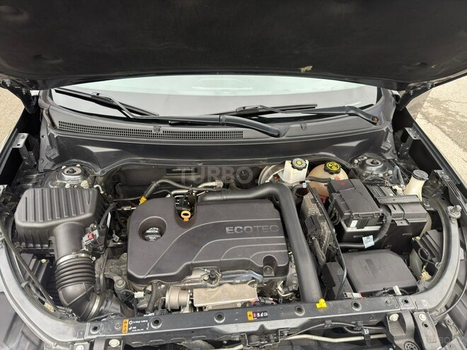 Chevrolet Equinox-12