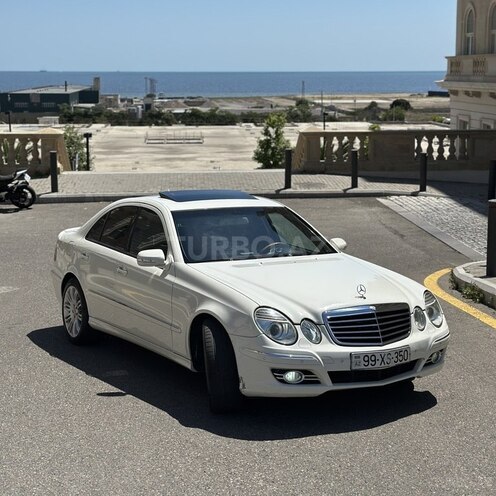 Mercedes E 350-1