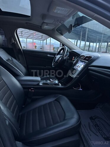Ford Fusion (North America)-8