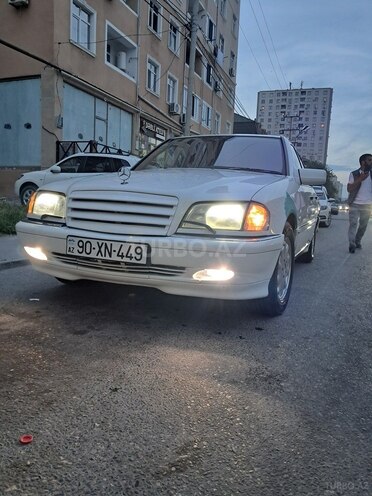 Mercedes C 200-5