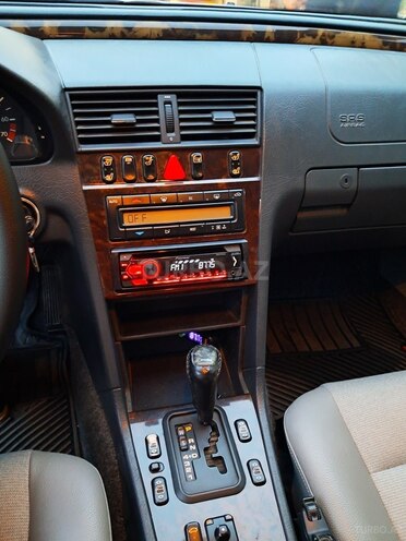 Mercedes C 200-12
