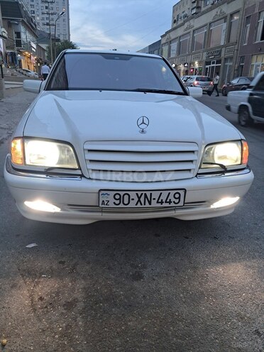 Mercedes C 200-4