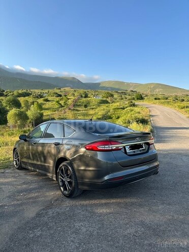 Ford Fusion (North America)-2