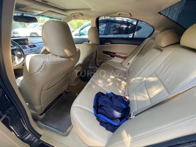 Honda Accord-11