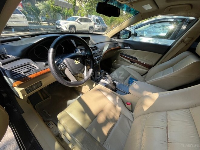 Honda Accord-10