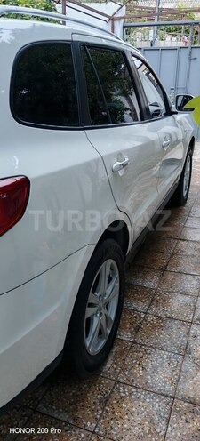 Hyundai Santa Fe-6