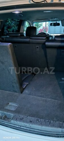 Hyundai Santa Fe-10
