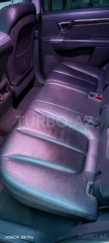 Hyundai Santa Fe-11