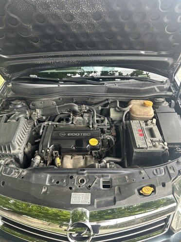 Opel Astra-6
