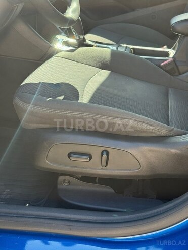 Chevrolet Cruze-14