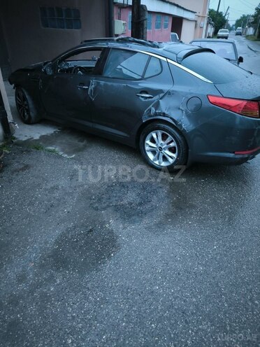 Kia Optima-5