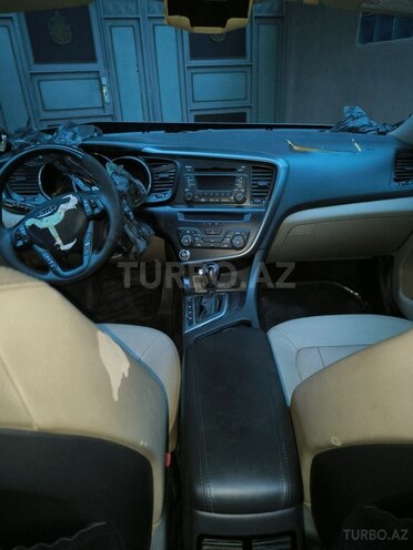 Kia Optima-2