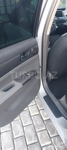Toyota Prius-10
