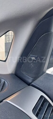 Toyota Prius-11