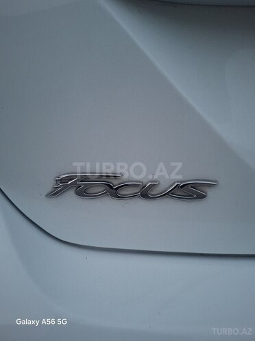 Ford Focus-3