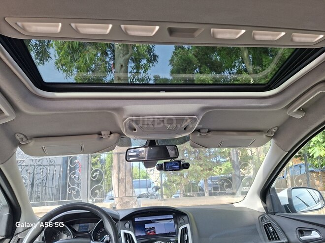 Ford Focus-4