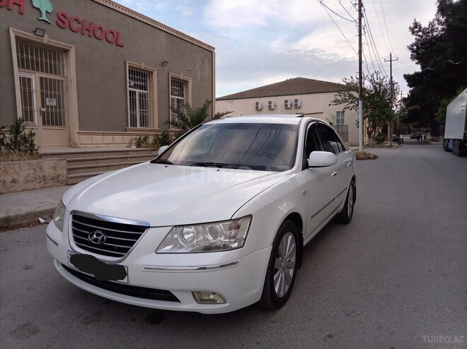 Hyundai Sonata-9
