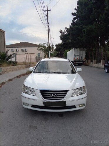 Hyundai Sonata-11