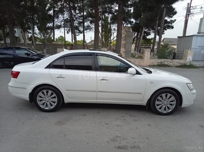 Hyundai Sonata-19