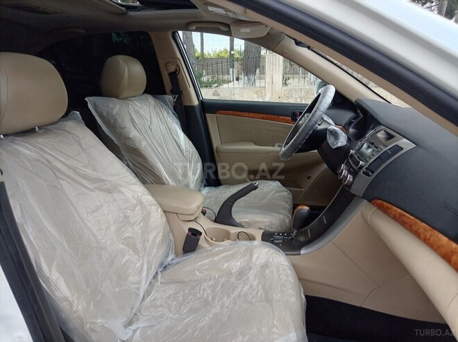 Hyundai Sonata-20