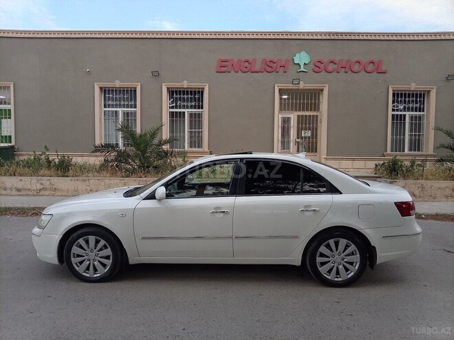 Hyundai Sonata-21