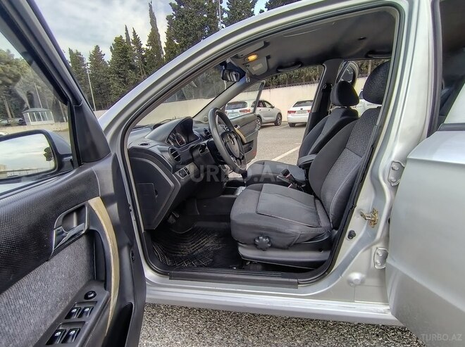 Chevrolet Aveo-19