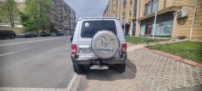 Hyundai Galloper-4