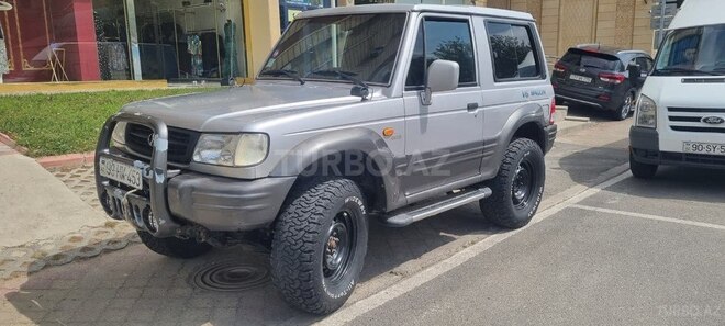 Hyundai Galloper-3