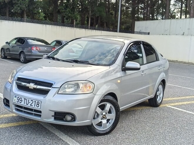 Chevrolet Aveo-4