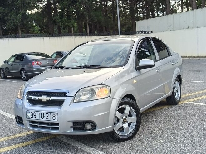 Chevrolet Aveo-6