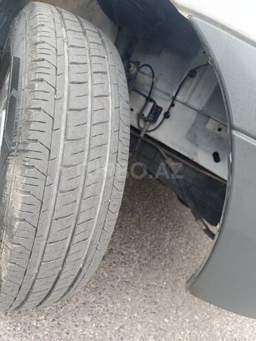 Ford Transit-9