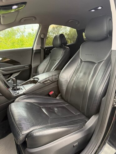 Hyundai Grandeur-18