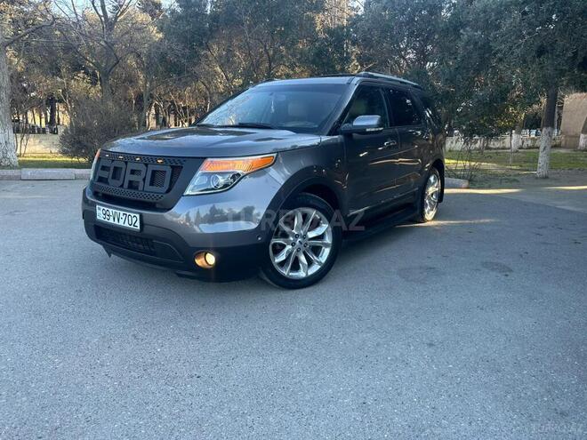Ford Explorer-7