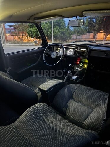 LADA (VAZ) 2107-5