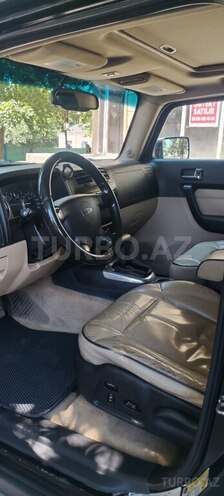 Hummer H3-3