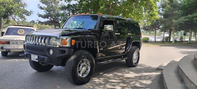 Hummer H3-2