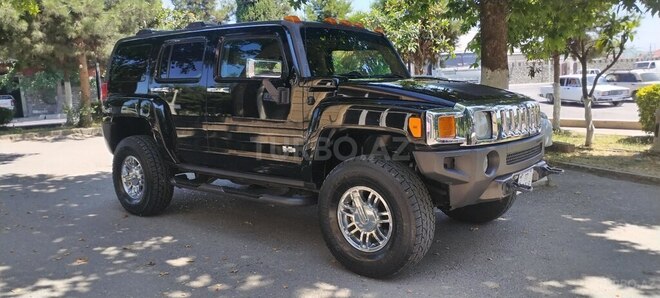Hummer H3-8