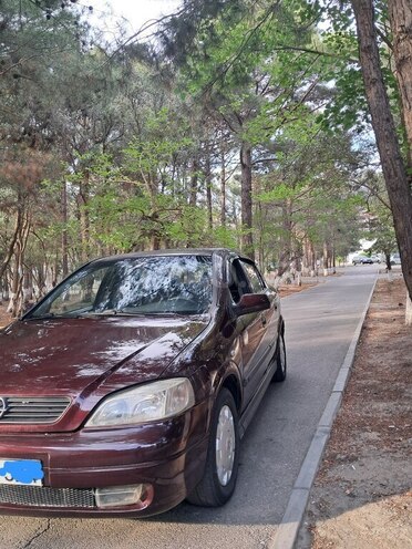Opel Astra-2