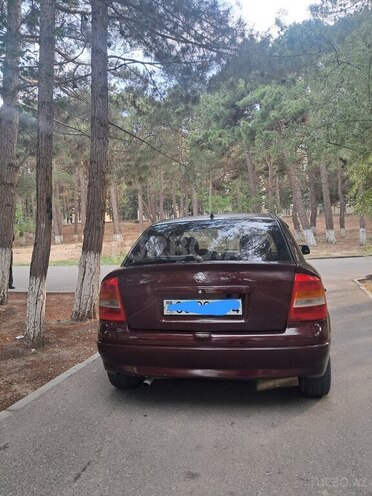 Opel Astra-7