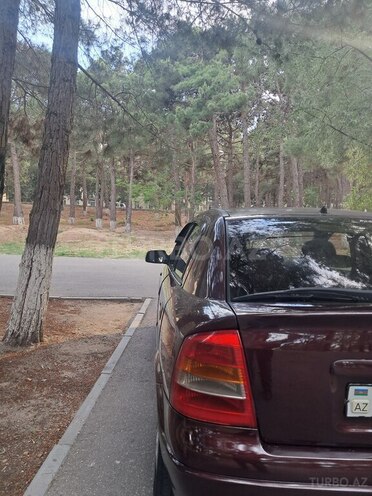 Opel Astra-8