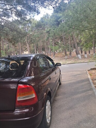 Opel Astra-9