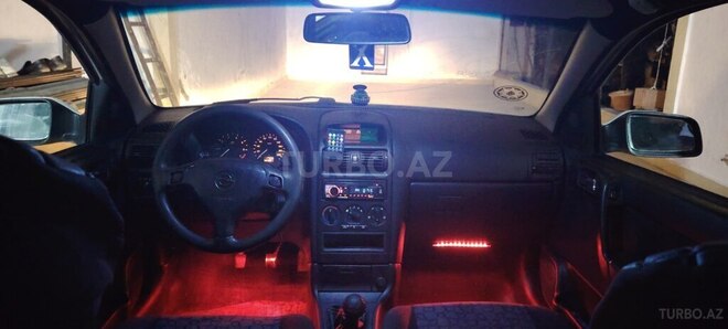 Opel Astra-8