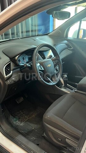 Chevrolet Trax-16