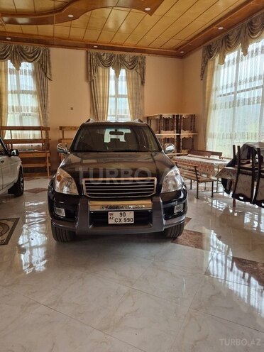 Toyota Land Cruiser Prado-6