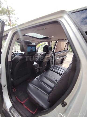 Hyundai Santa Fe-19