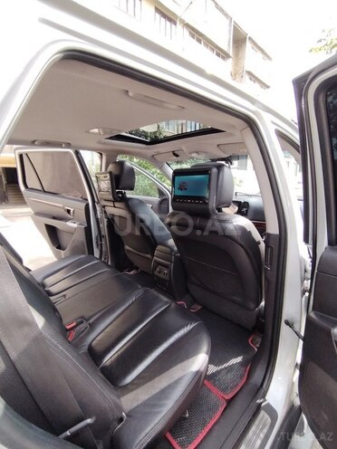 Hyundai Santa Fe-20