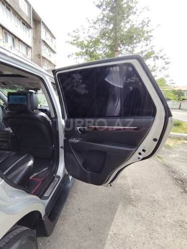 Hyundai Santa Fe-21