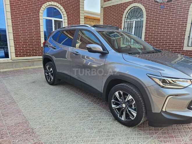 Chevrolet Tracker-3